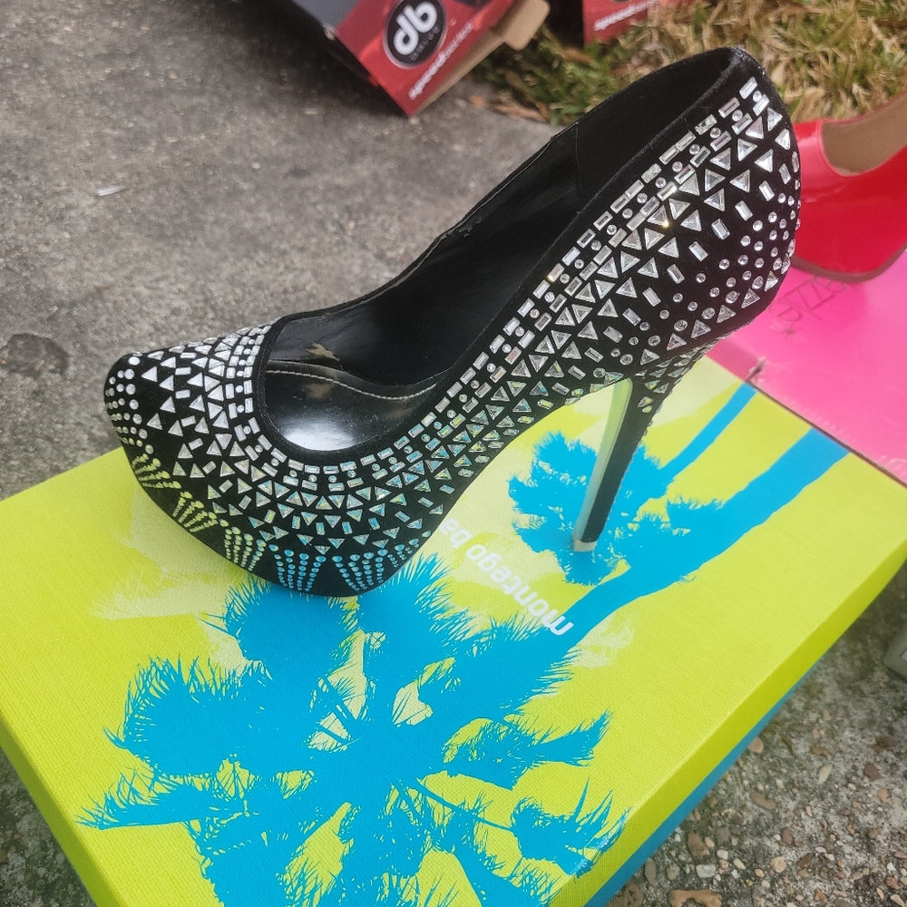 Stripper shoes
